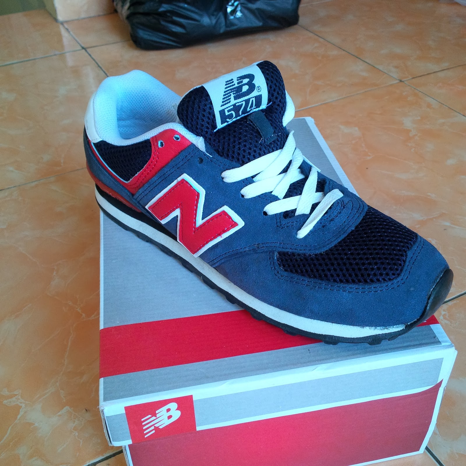  SEPATU  NEW BALANCE CODE PUSAT  GROSIR  SEPATU  TERMURAH 