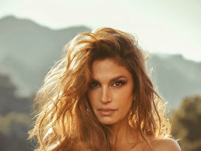 Cindy Crawford by Greg Swales