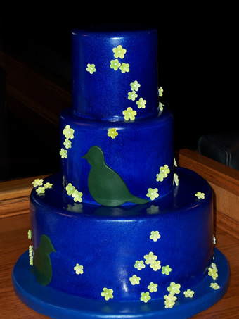 Wedding Cakes Pictures Dark Blue and Yellow Wedding Cakes