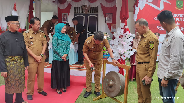 Bupati Wan Siswandi Resmikan Pulau Panjang Menjadi Kecamatan Baru di Natuna