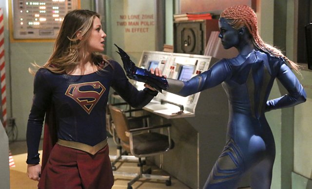 descargar serie supergirl mega