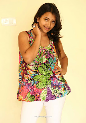 Swetha Basu Prasad photoshoot