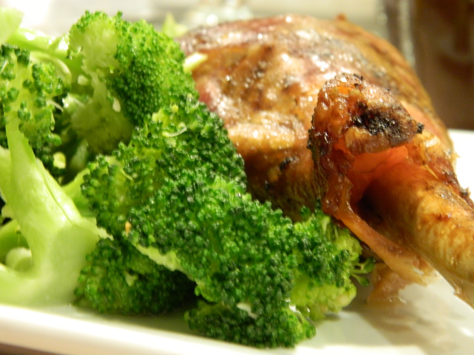 Primal Bites: Slow Cooker Turkey Legs with Lemon Garlic Broccoli