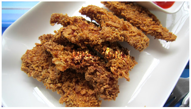 Qasey Honey: AYAM GORENG BERSALUT CORNFLAKES