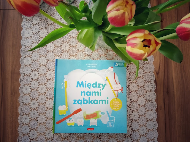 Między nami ząbkami - czyli o higienie jamy ustnej