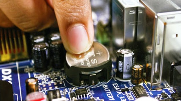 Cara Ganti baterai CMOS mudah lengkap dengan penjelasannya..!