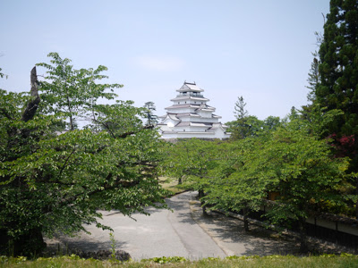 月見櫓から見る鶴ヶ城