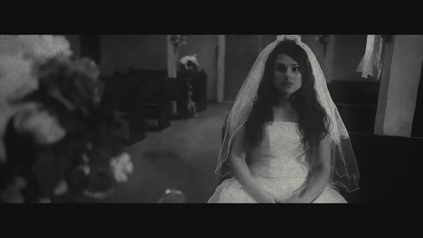 Video: Snow Tha Product - Til Death