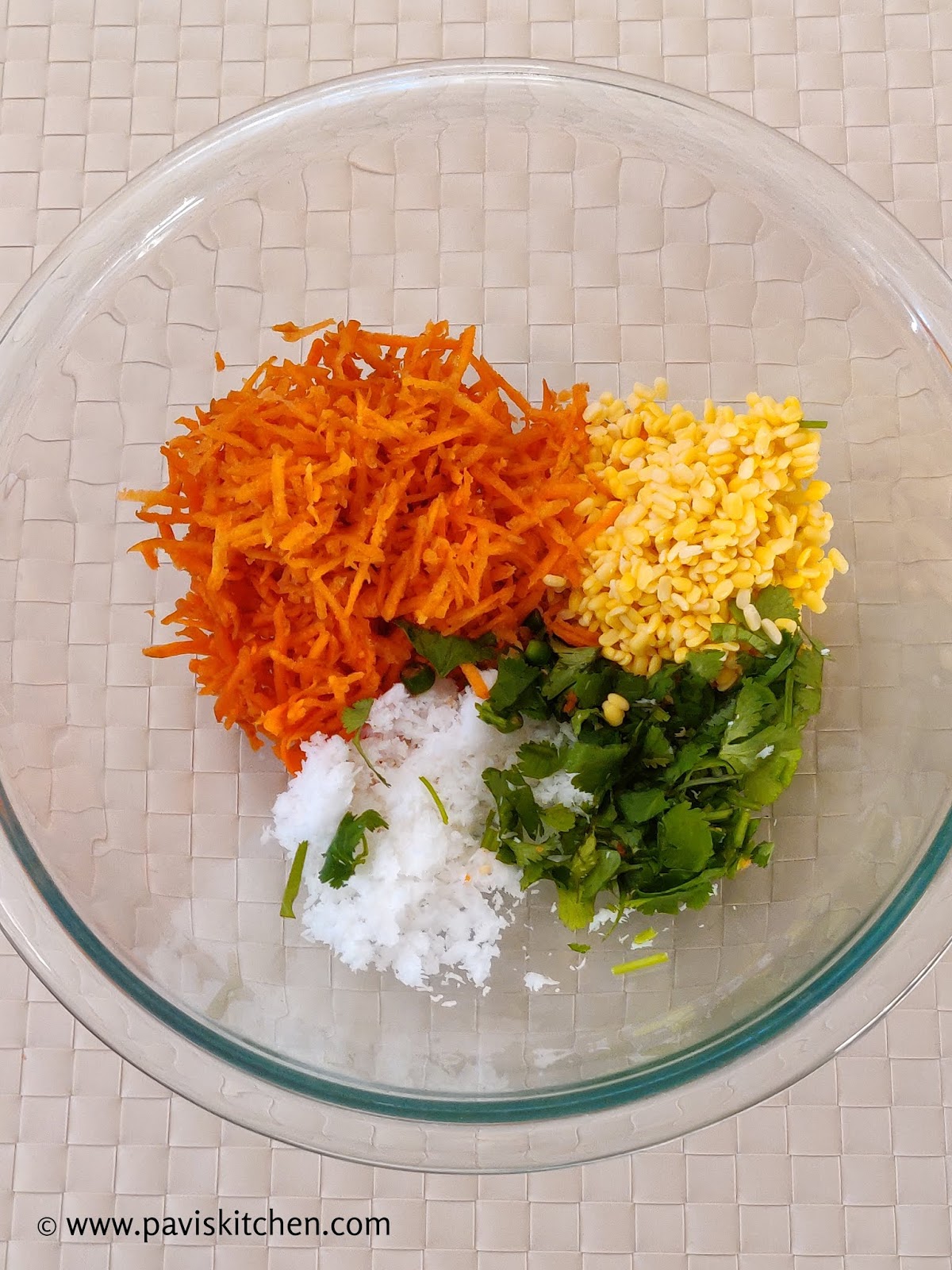 Carrot Moong Dal Salad | Hesaru Bele Carrot Kosambari Recipe | Carrot Kosumalli