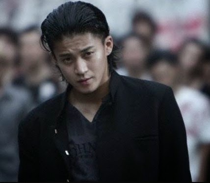 Kumpulan Foto Keren Shun Oguri Pemeran Takiya Genji