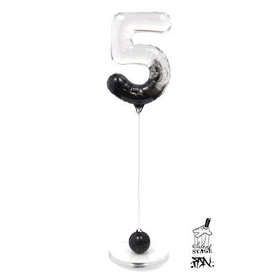 High5 Balloon Smokie Edition Fine Art Sculpture by Fanakapan x Silent Stage