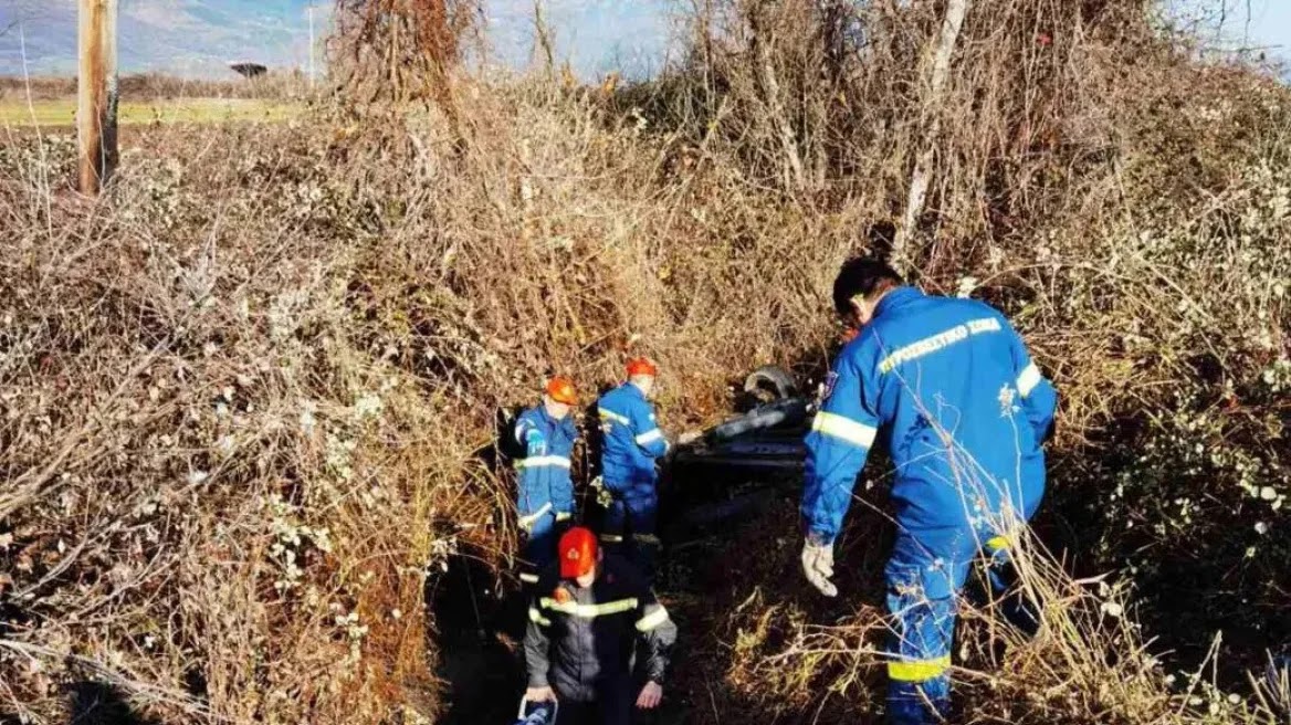 Έπεσε με το αμάξι σε κανάλι, πήγε για ύπνο και η Πυροσβεστική τον έψαχνε