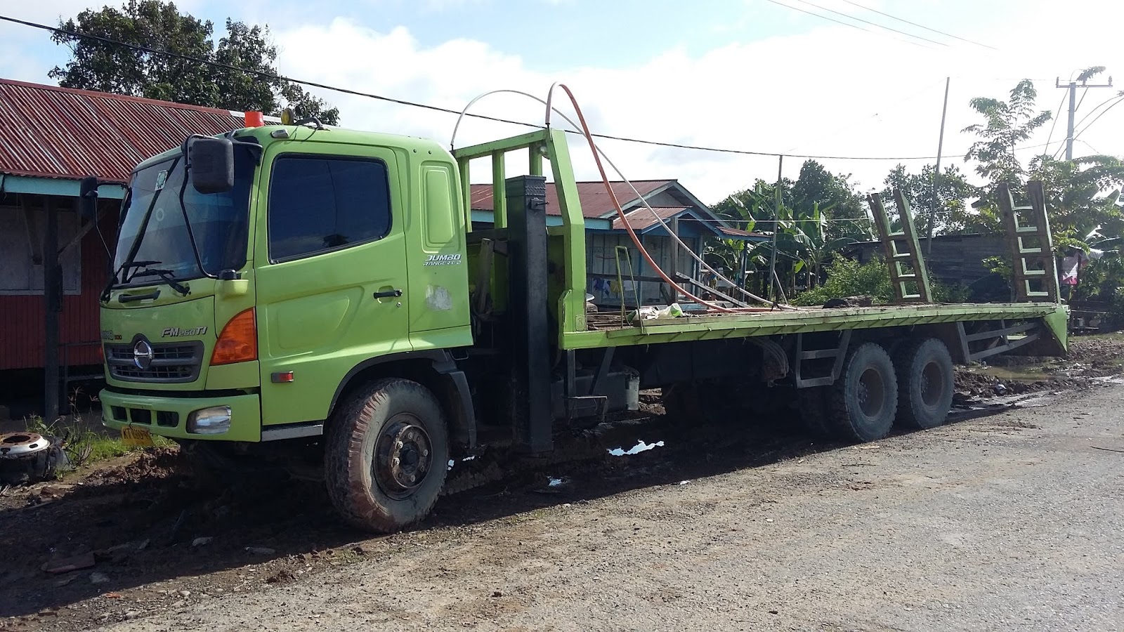 JASA ANGKUTAN ALAT BERAT KALIMANTAN TIMUR KALIMANTAN UTARA JASA