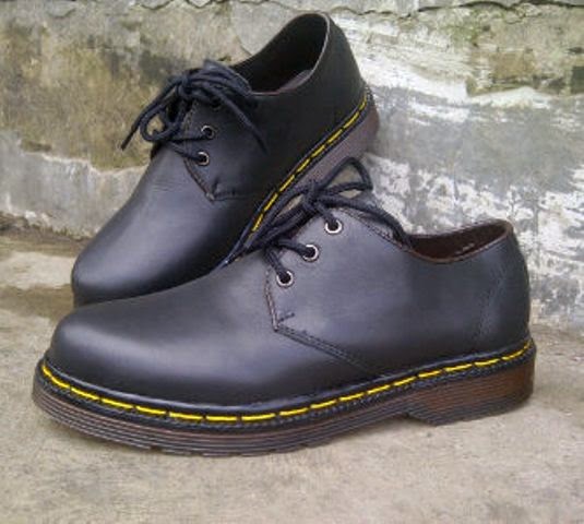 Sepatu Docmart Leather/Kulit Asli | Tomato.Inc