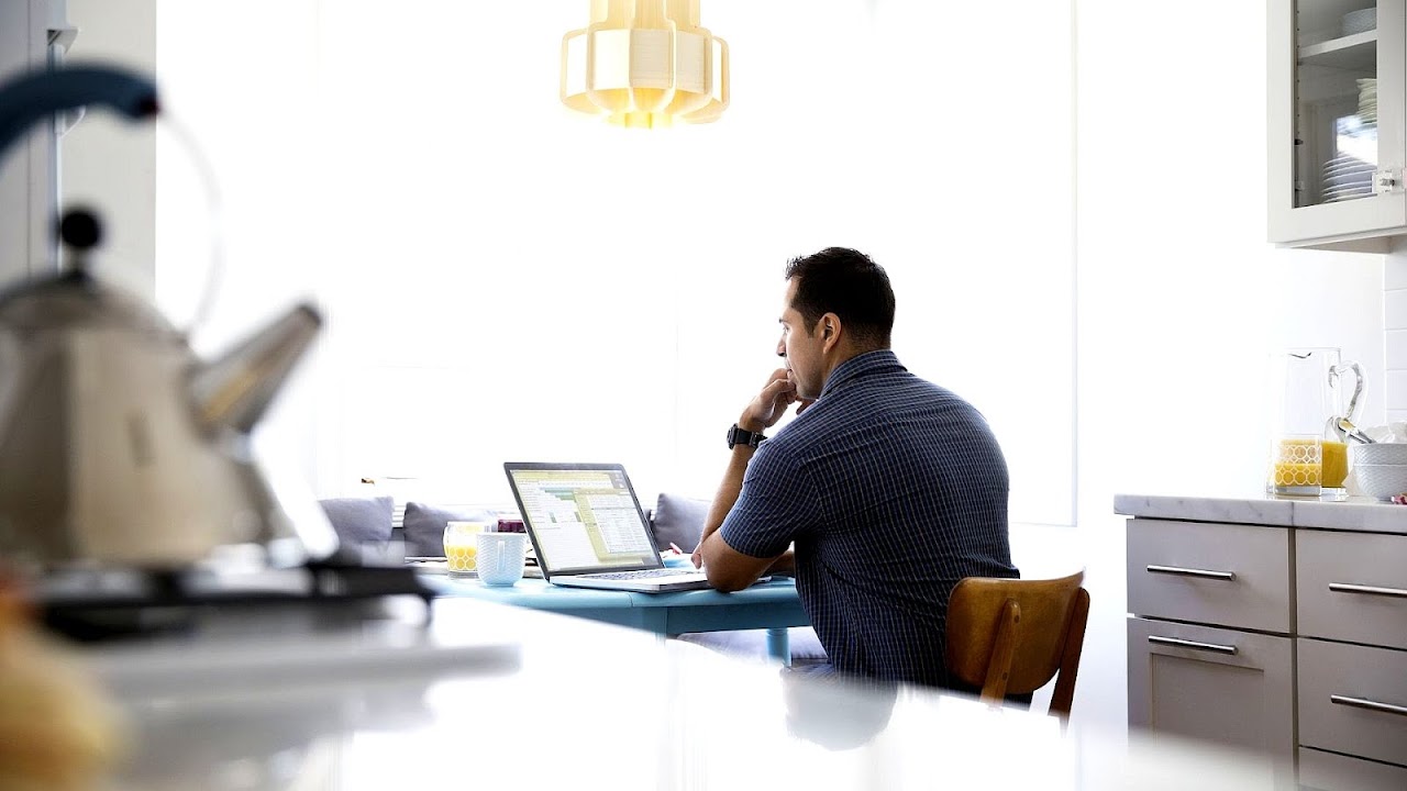 How To Start Online College Courses