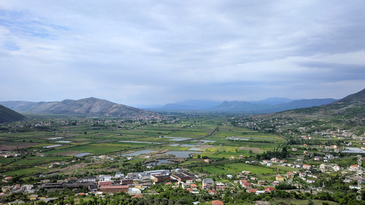 Панорамный вид с крепости Леже, Албания