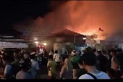 Kebakaran Hanguskan Beberapa Ruko di Kota Karawang, Tujuh Unit Damkar Dikerahkan 