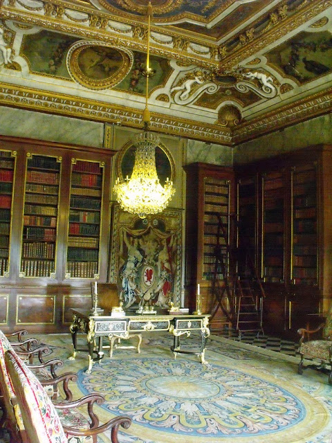 Château en Vaux-le-Vicomte de Nicolás Fouquet | Luis Le Vau + Charles Le Brun + André Le Nôtre