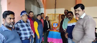 वरिष्ठ पत्रकार हिम्मत बहादुर सिंह के बड़े भाई को दी गई श्रद्धांजलि | #NayaSaveraNetwork