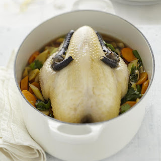   recette poularde, recette poularde cocotte, recette poularde au four, recette poularde marmiton, recette de poularde en sauce, poularde recette noel, recette poularde farcie, recette poularde de bresse, poularde au four basse temperature