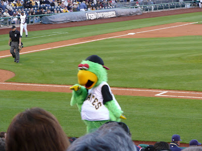 Pittsburgh Pirates mascot