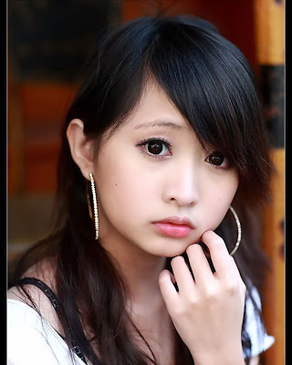 China's cute young girlvery naughty