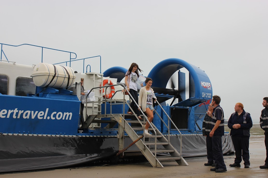 A Catwalk on a Hovercraft?