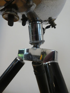 griglia, grille, luxor 782, phare, vélo, moto, cibié, new watson, radio, jouy le chatel, éclairages, lampe, lampesgrichard, richard, grichard, g’richard, vintage, ancien, retro, atelier, désign, industriel, édison, brocante, loft, dans le noir, ampoule