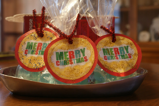 DIY Merry Christmas gift tags