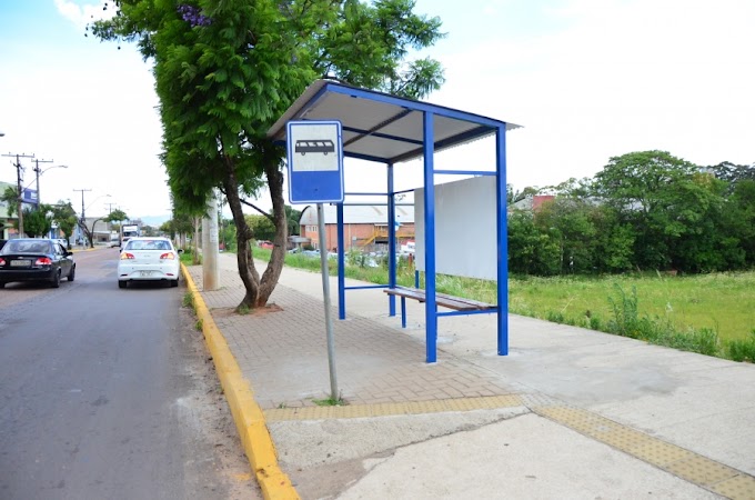 Prefeitura de Cachoeirinha instala 20 novas paradas de ônibus