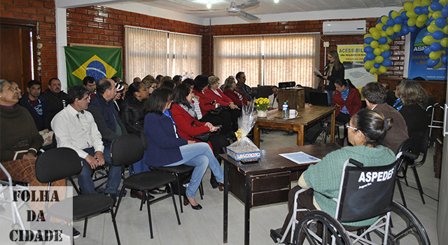 Semana do Deficiente da Aspedef   inicia com palestra de motivação