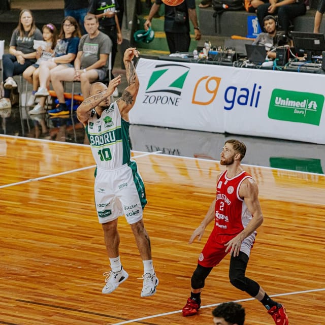 Veja onde assistir jogos de Basquete (2 a 8/10/2023)