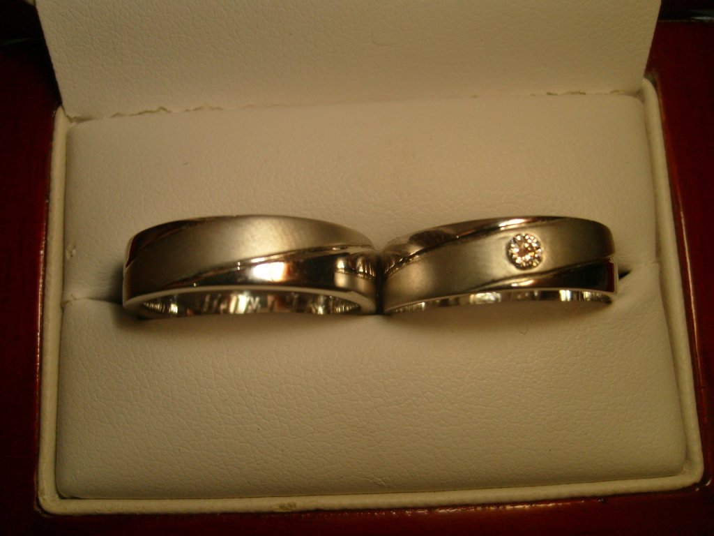 Cincin kawin/wedding rings,platina,emas putih ,palladium 