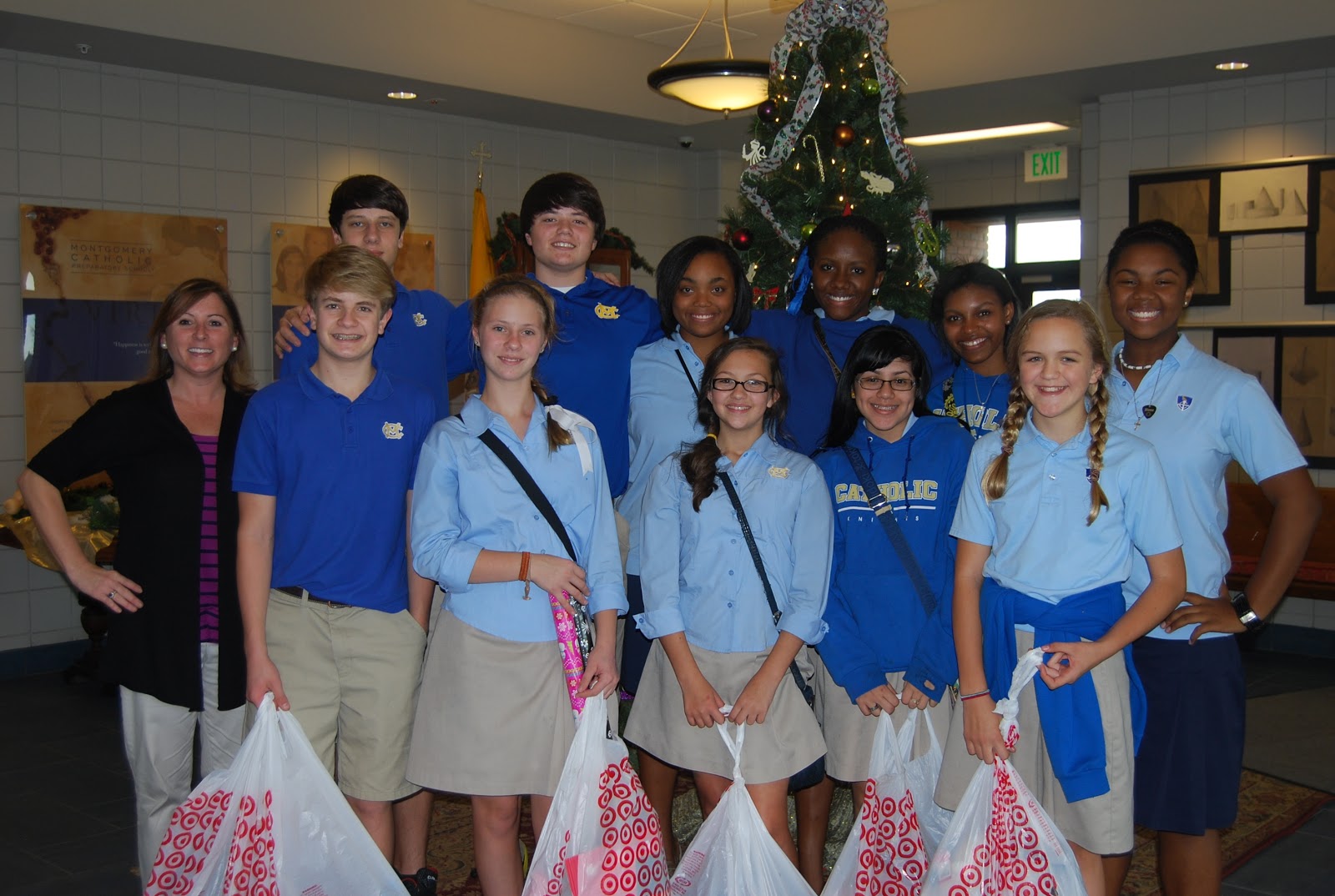 Montgomery Catholic Preparatory Middle School SGA Shops for the Angel ...