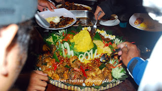 Tumpeng Tahun Baru - Sungai Serayu