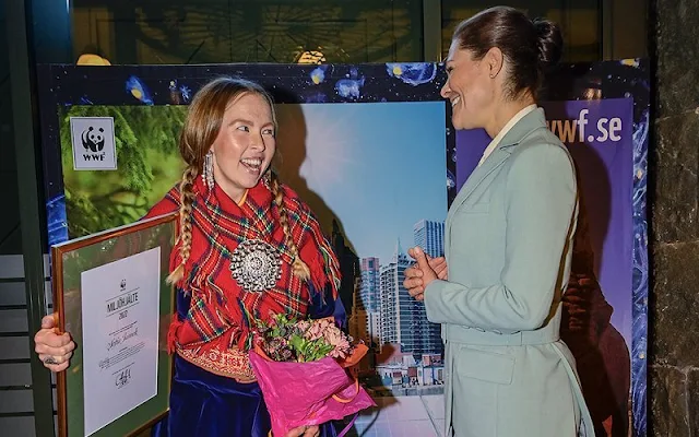 Crown Princess Victoria wore a mint green Anitalia suit, blazer and trousers, by Rodebjer. Andiate beige silk shirt