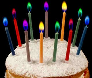 birthday_cake_candles_T-2006-12-19-00-01.jpg