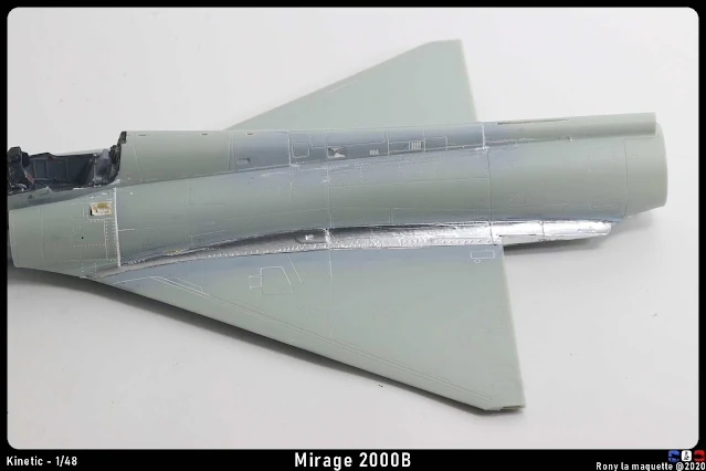 L'emplanture du Mirage 2000B de Kinetic au 1/48.