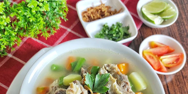 Resep Masakan Simple, Sop Iga Daging Sapi Ala Rumahan Yang Gurih Dan Enak