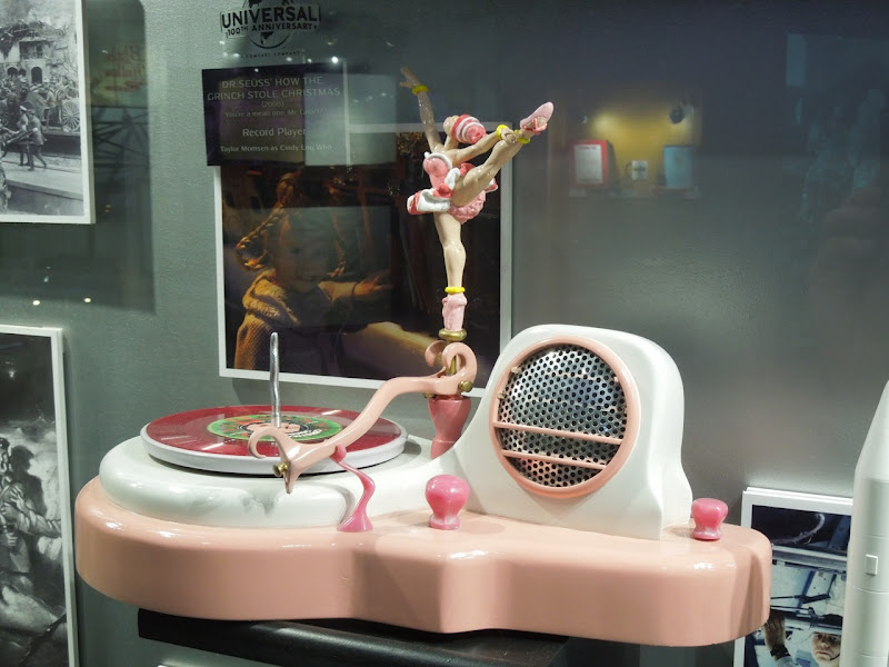 Grinch ballerina record player movie prop