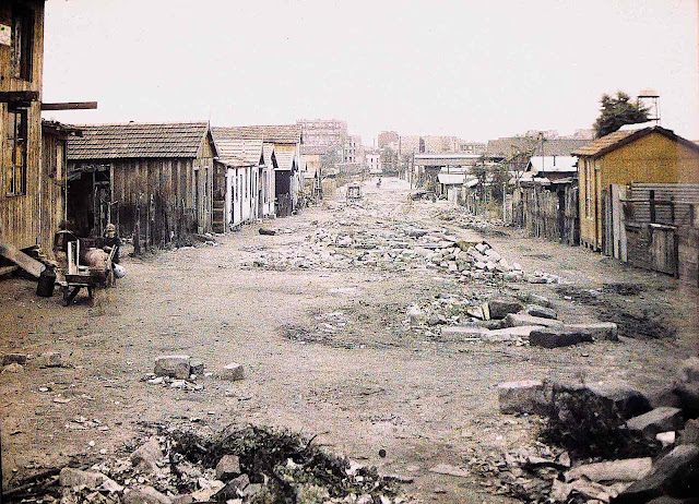 Paris slums 1929 photograph