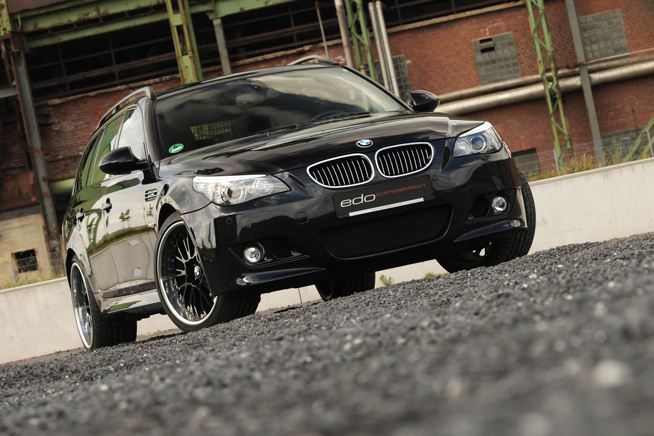 BMW M5 BLACK EDITION HD WALLPAPERS