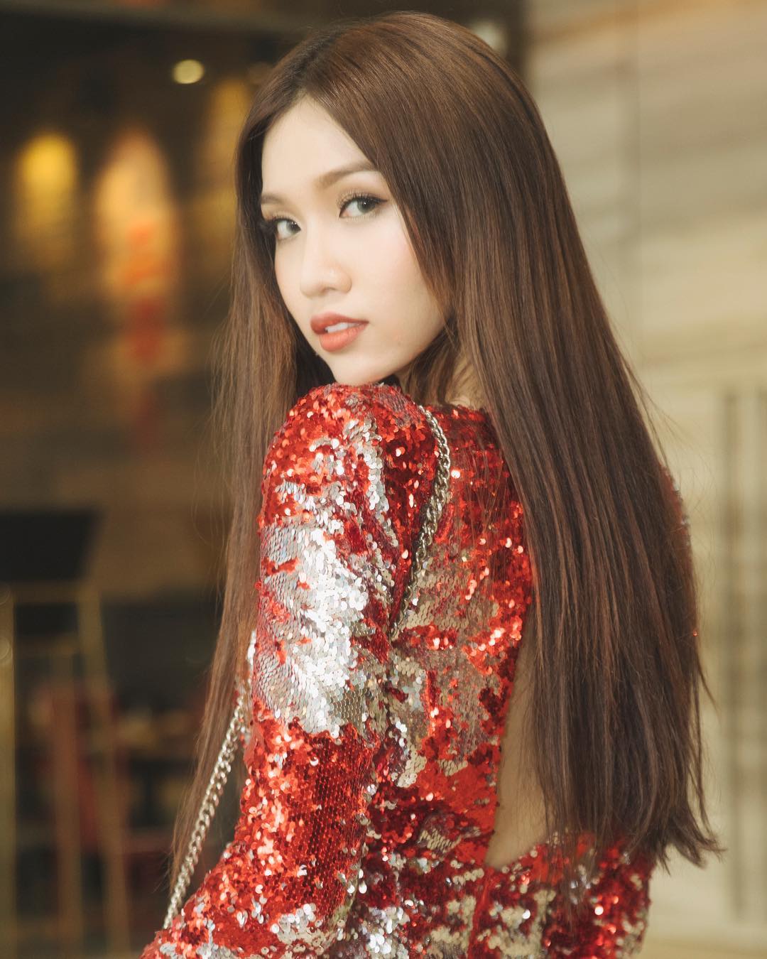Do Nhat Ha – Most Beautiful Transgender in Pretty Red Dress Instagram