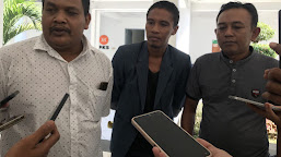 Gabungan Aktivis Dukung DPRD Lobar Copot Dirut PTAM Giri Menang
