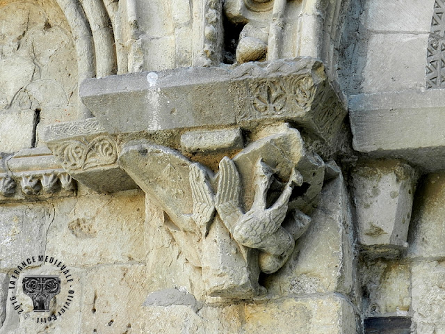 BURLATS (81) - Ancienne collégiale Saint-Pierre (XIIe siècle)