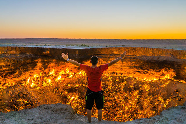 1. Cổng địa ngục, Turkmenistan 