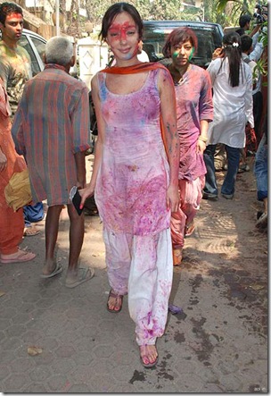 23_holi_1203_430xx