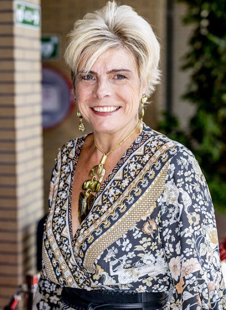 Princess Laurentien wore free spirit print long sleeve midi dress by Etro. Reading and Writing Foundation