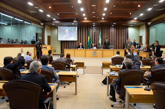 Deputados do RN aprovam projeto de aumento de impostos