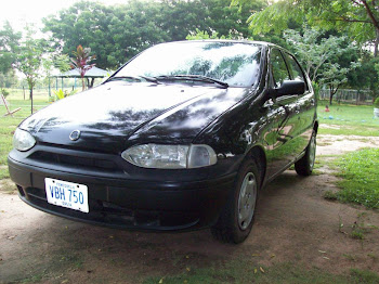 SE VENDE FIAT PALIO YOUNG AÑO 2002 EN PERFECTAS CONDICIONES ÚNICO DUEÑO BIEN CUIDADO 150.000 Bs